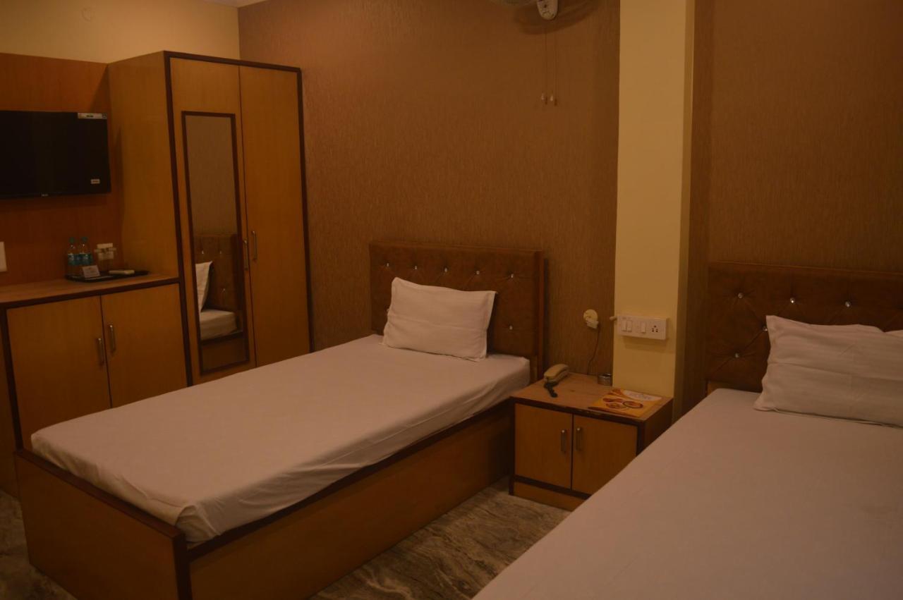 Hotel Wb40 Durgāpur Zewnętrze zdjęcie